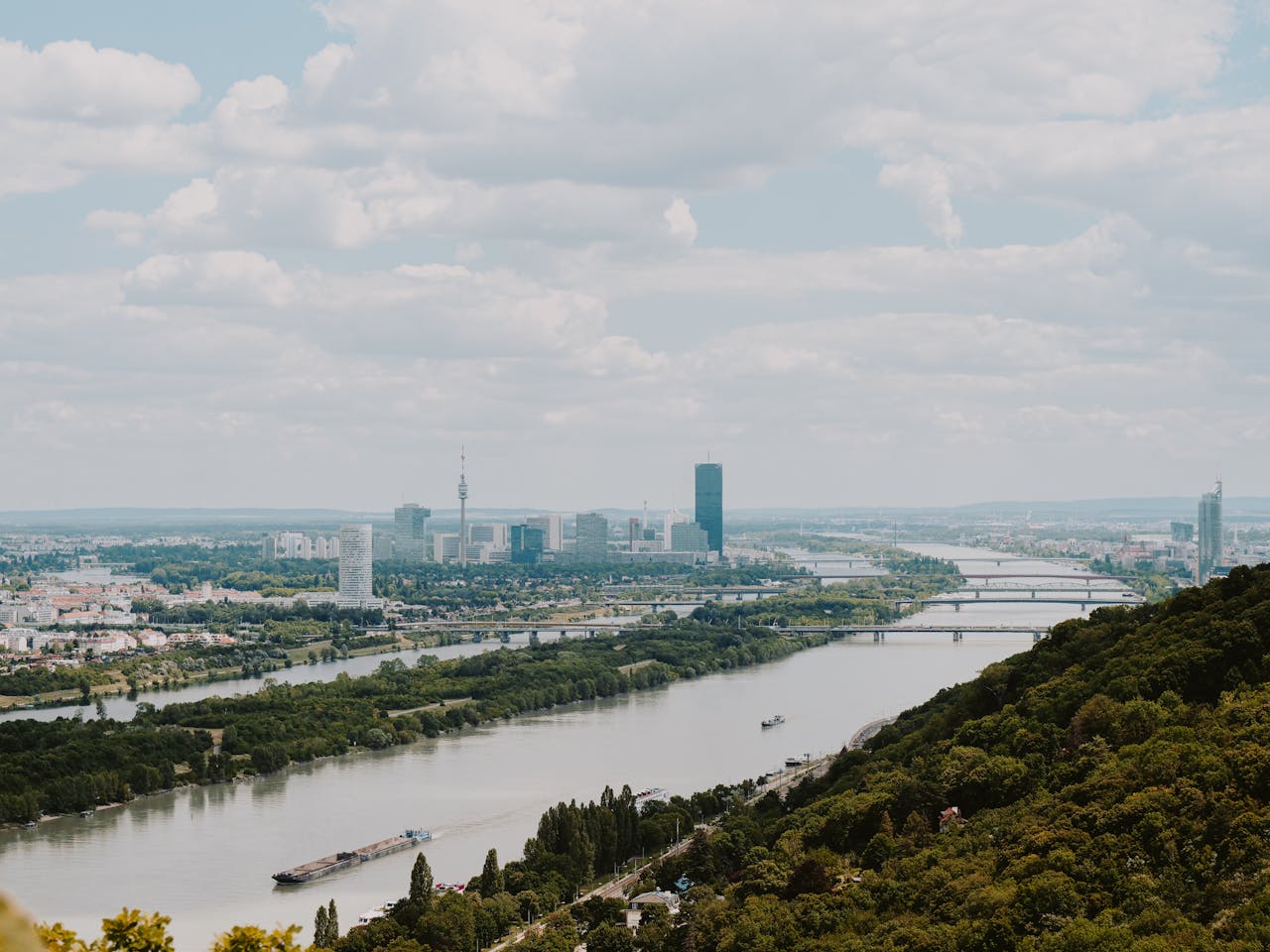 Vienna skyline — Austria's capital and home of the FMA, where MiCA CASP crypto licenses are issued for the DACH and Central European market