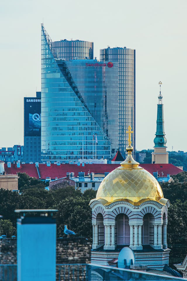 Vilnius skyline — Lithuania CASP crypto license under MiCA and Bank of Lithuania supervision